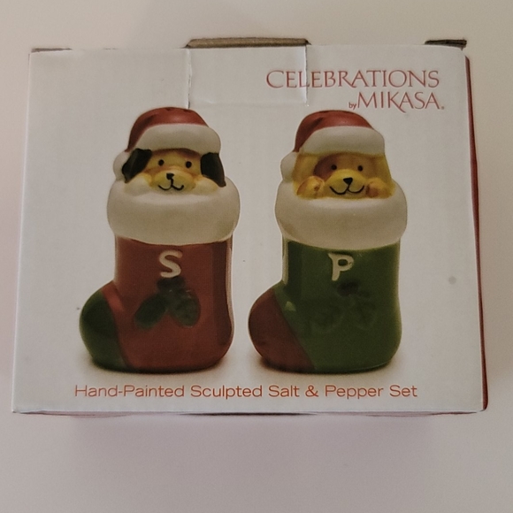 SALT & PEPPER SET - Picture 2 of 2